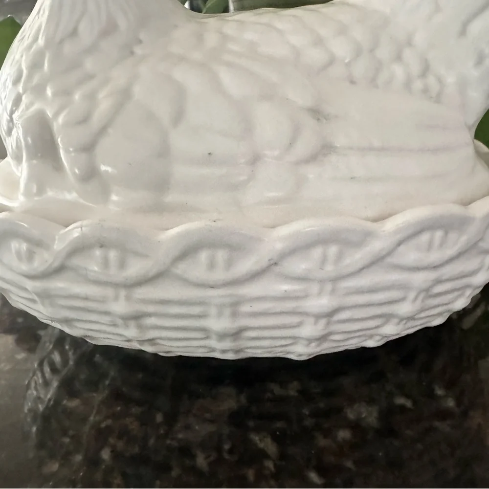SOLD >>>Vintage nesting  hen egg storage dish - Portmeirion Pottery - Picture 2 of 10